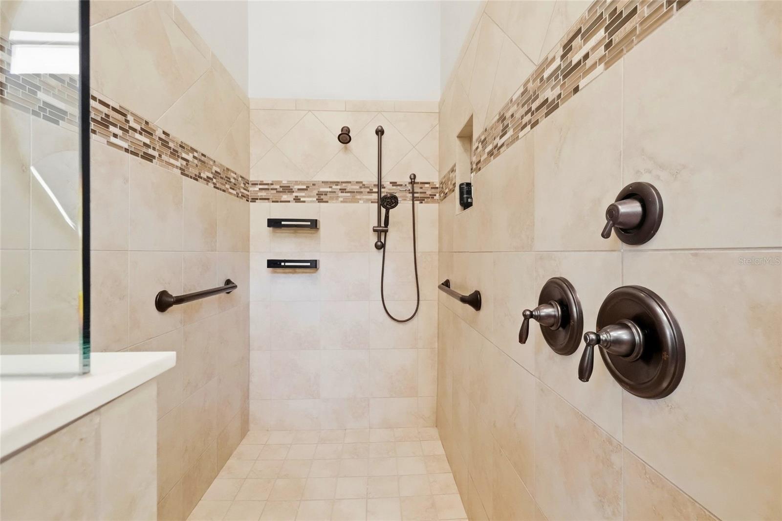 13309 Malachite Dr Property Photo 26