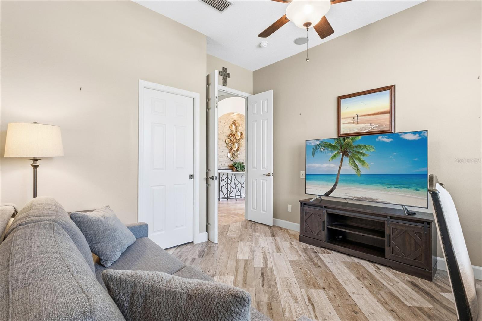 8629 51st Ter E Property Photo 14