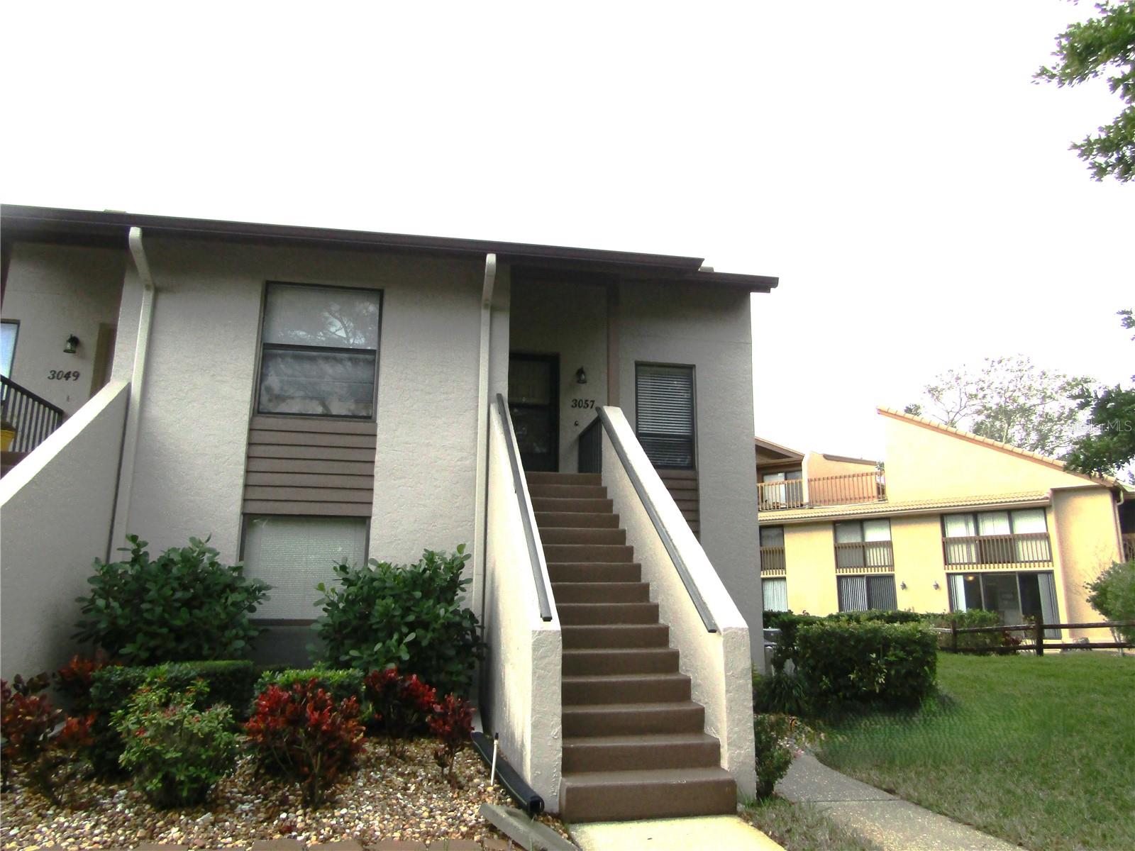 3057 Taywood Mdws #2 Property Photo 2
