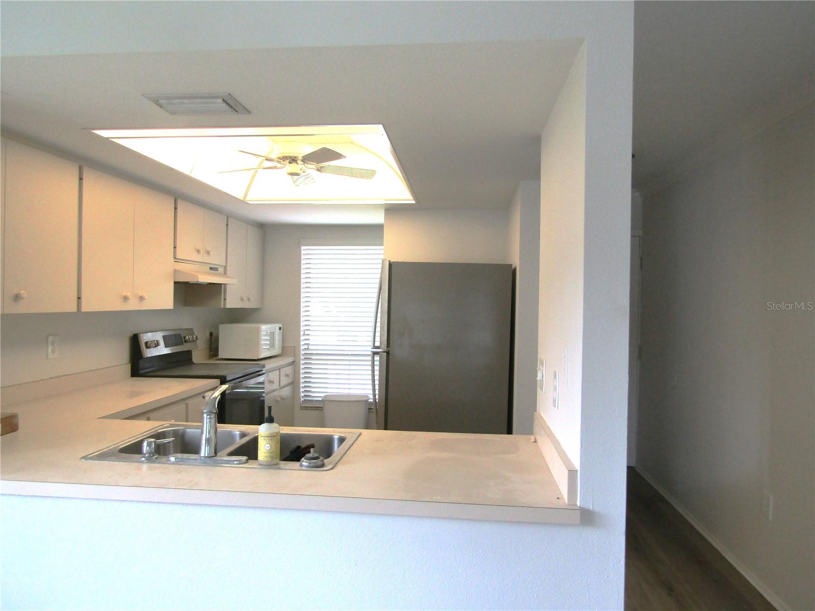3057 Taywood Mdws #2 Property Photo 5