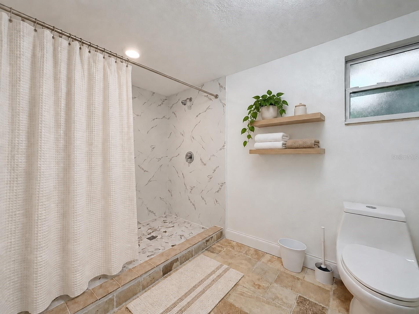 3316 W Nassau St Property Photo 19