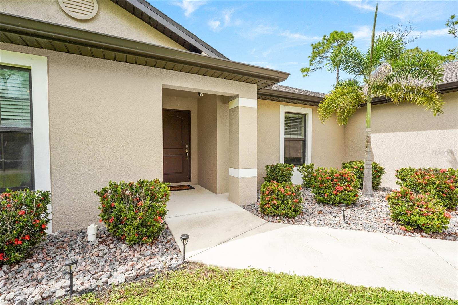 5335 Trumpet St Property Photo 7