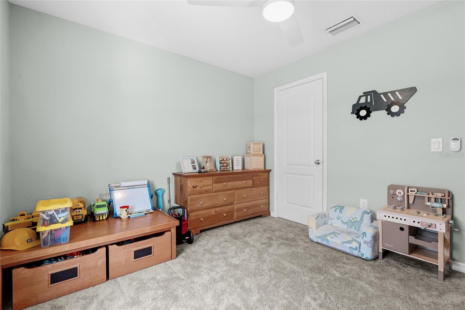 5335 Trumpet St Property Photo 31