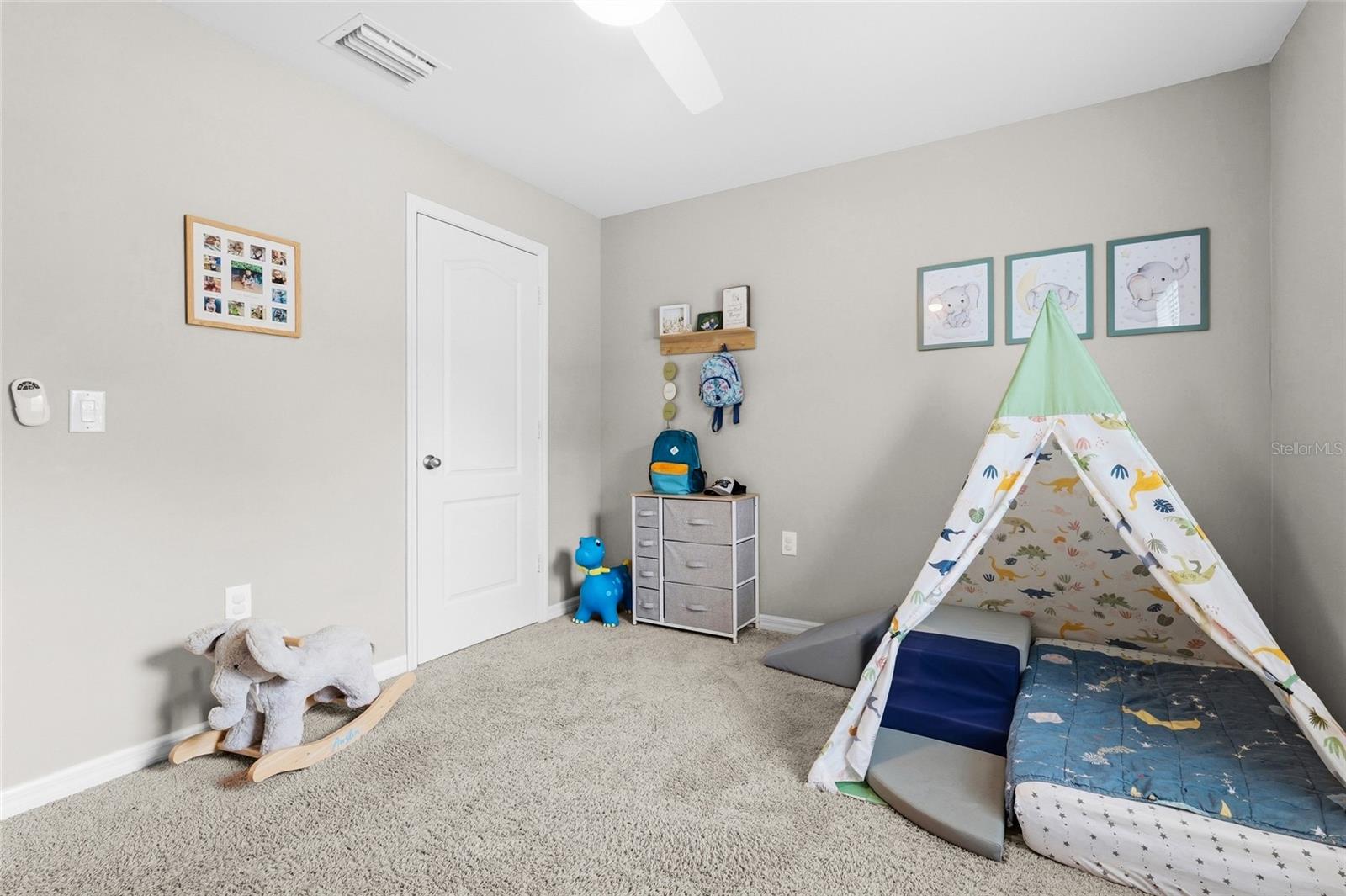 5335 Trumpet St Property Photo 35