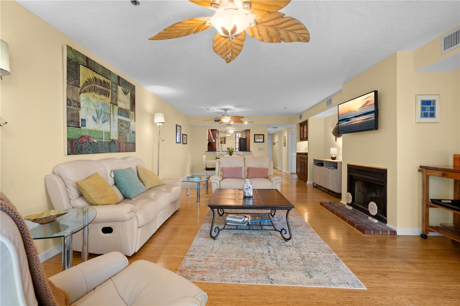 7303 Jessie Harbor Dr #7303 Property Photo 11
