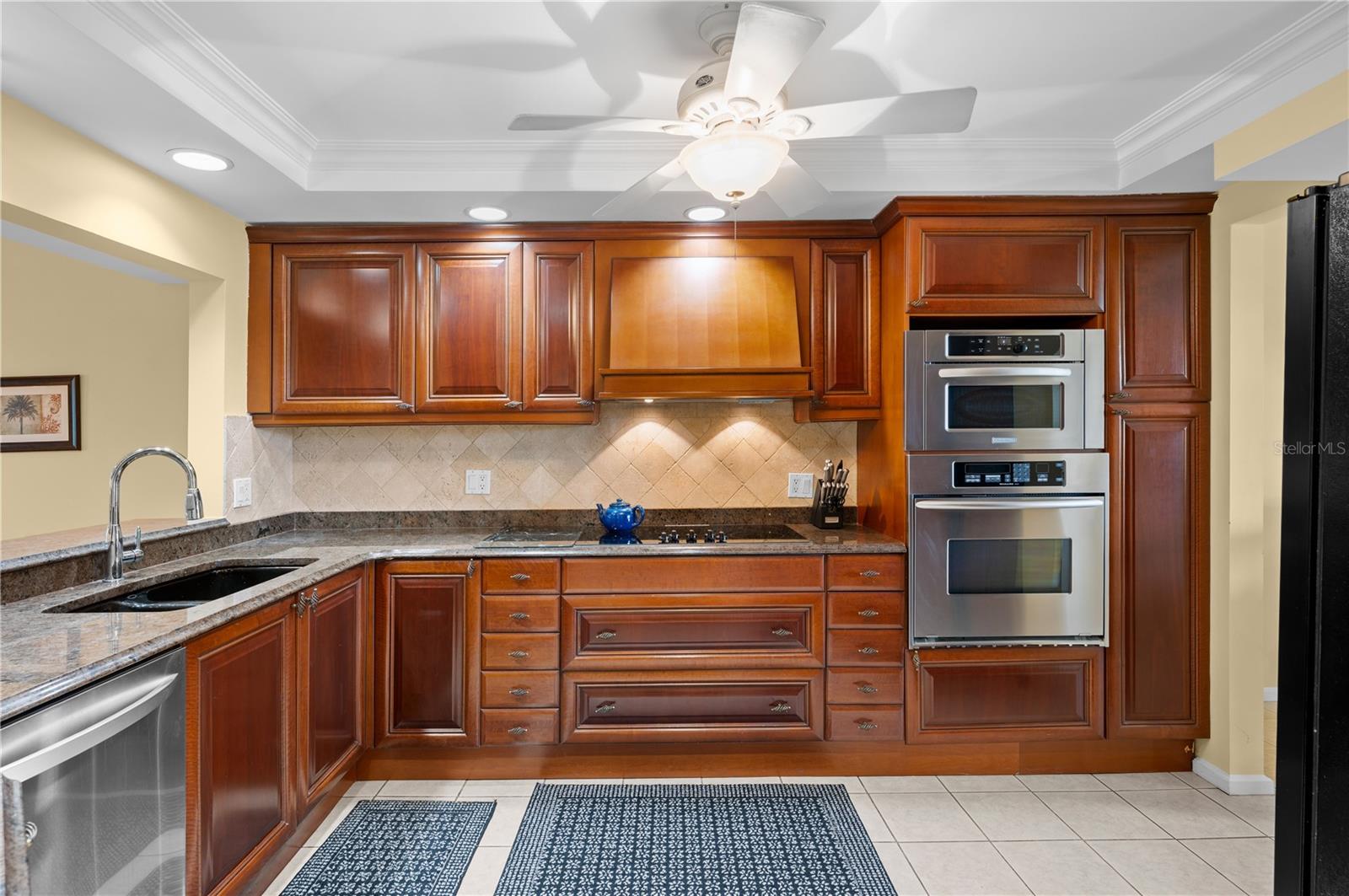 7303 Jessie Harbor Dr #7303 Property Photo 16