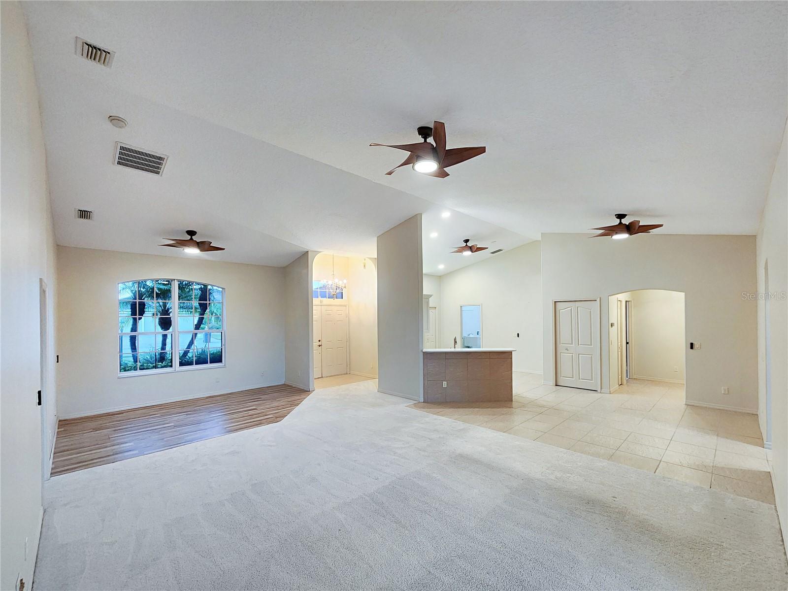 6223 90th Avenue Cir E Property Photo 5