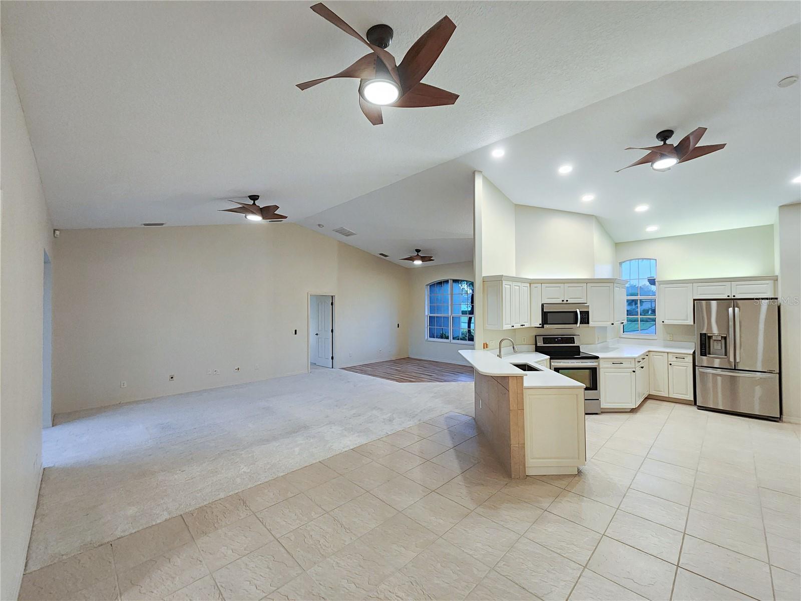 6223 90th Avenue Cir E Property Photo 7