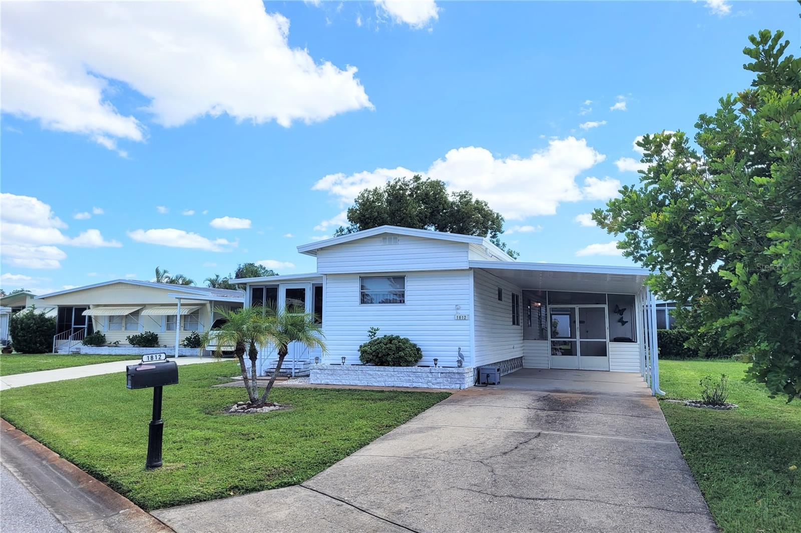 1812 Cypress Point Ln Property Photo 3