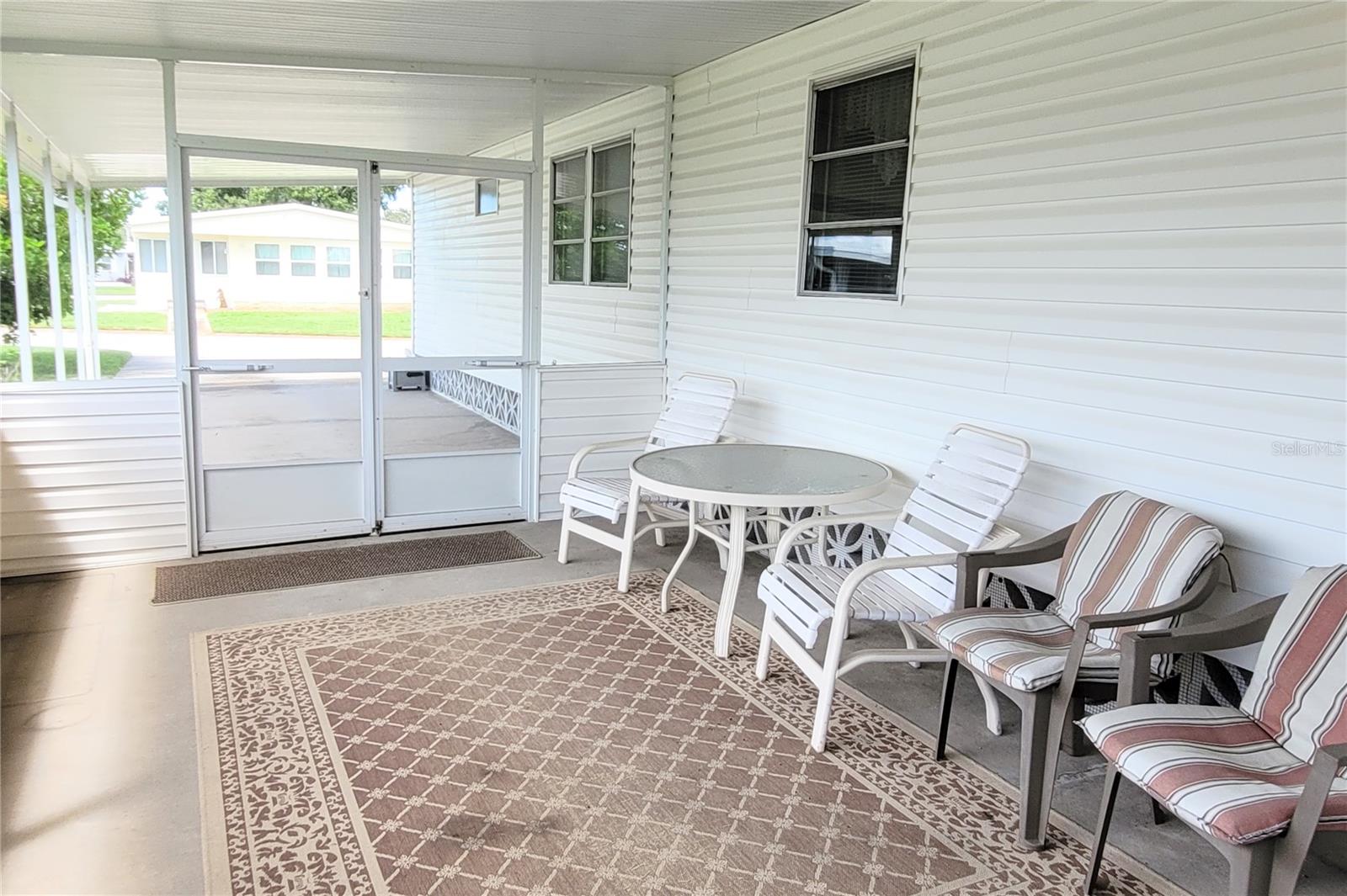 1812 Cypress Point Ln Property Photo 6