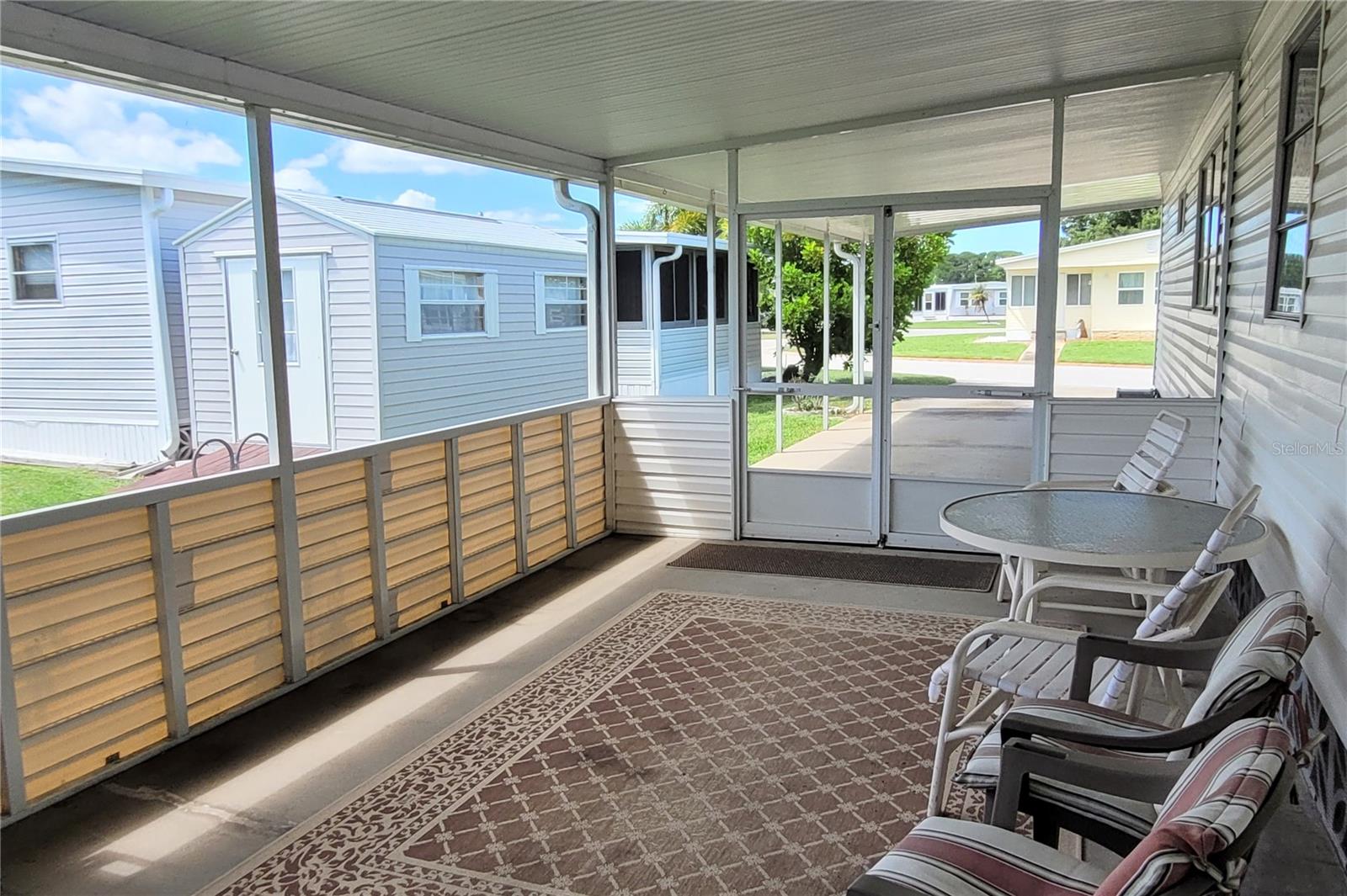 1812 Cypress Point Ln Property Photo 7