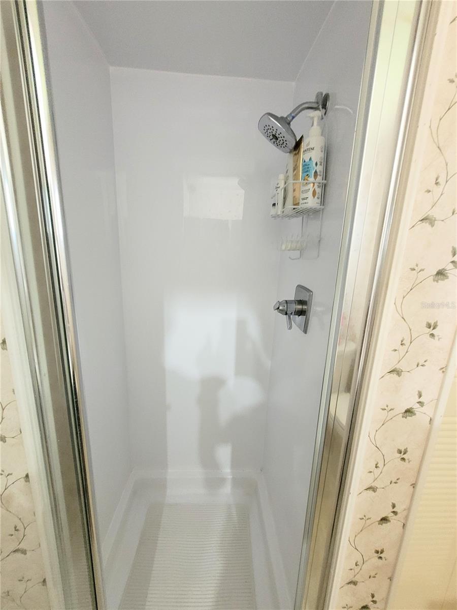 1812 Cypress Point Ln Property Photo 22