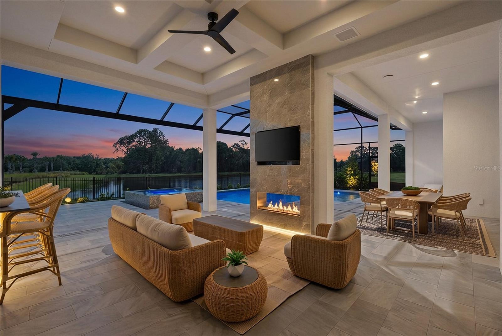 100 Blue Mist Way Property Photo 3