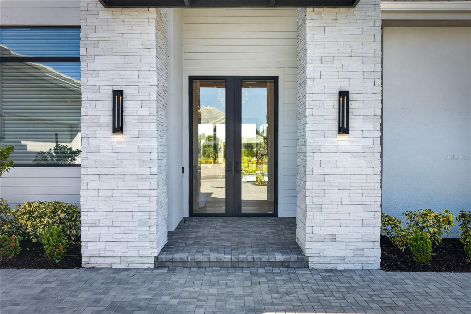 100 Blue Mist Way Property Photo 9