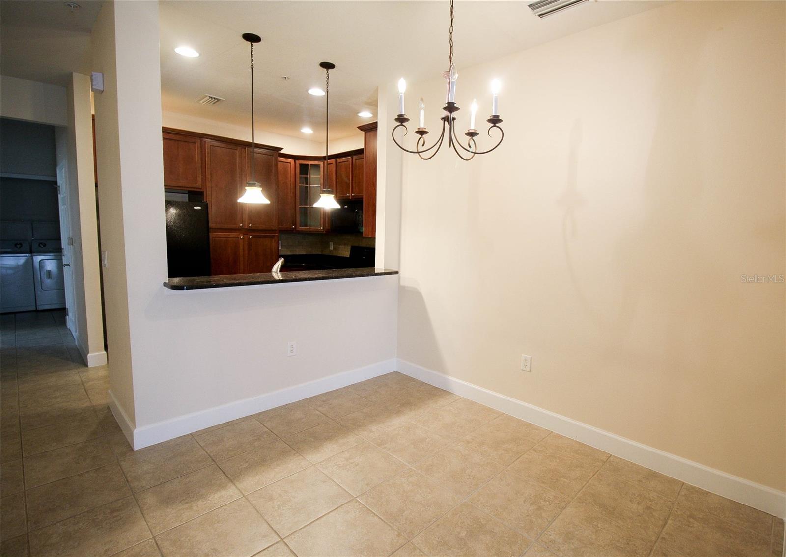 7936 Limestone Ln #7936 Property Photo 5