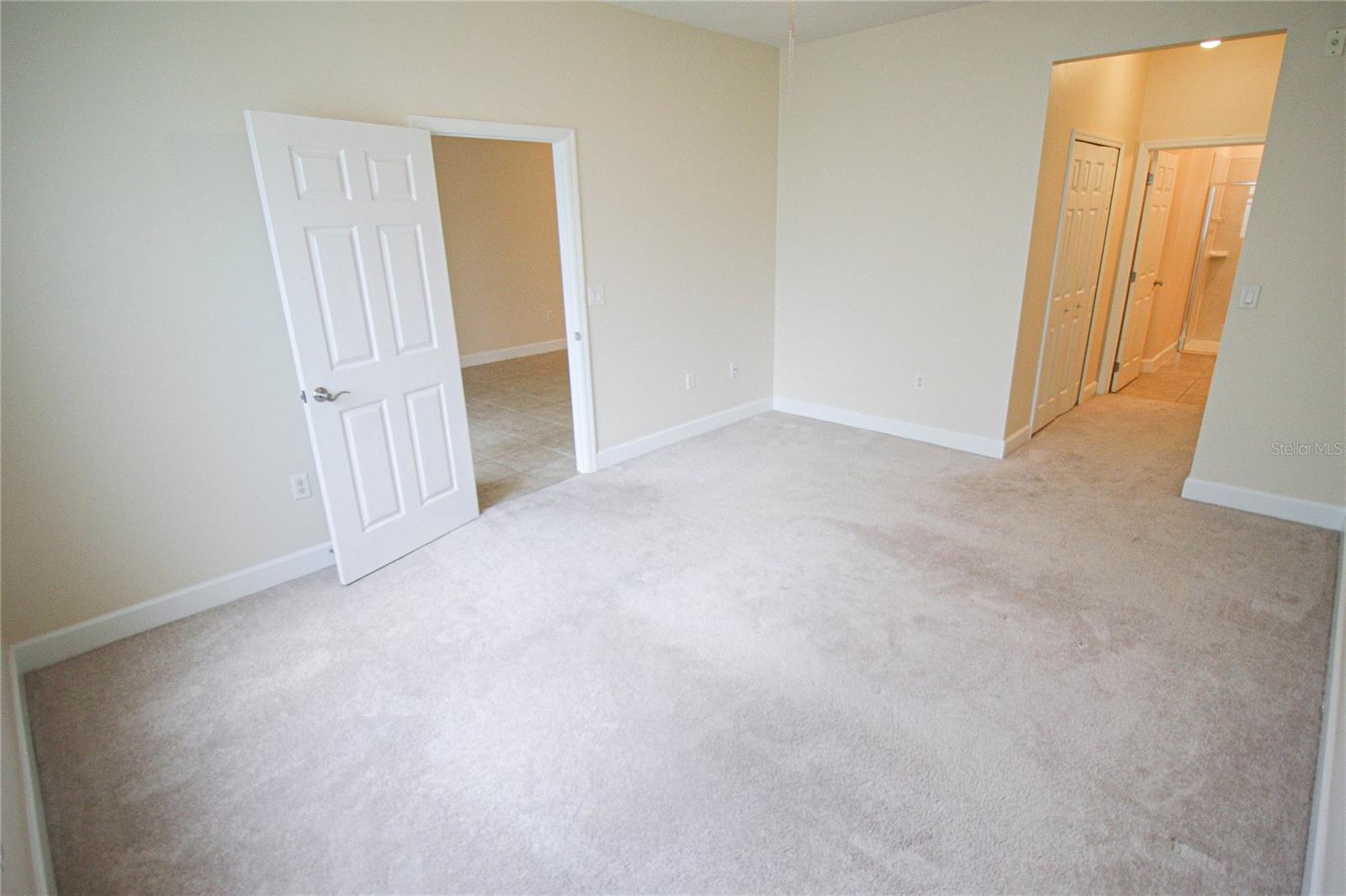 7936 Limestone Ln #7936 Property Photo 8