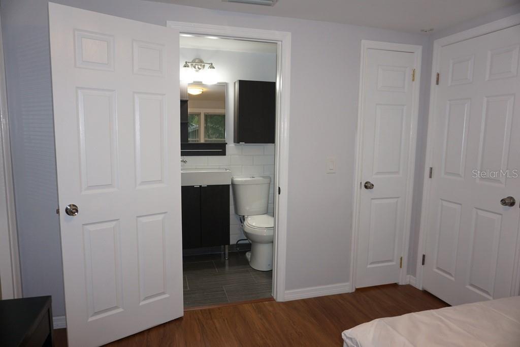 1250 46th St Property Photo 20