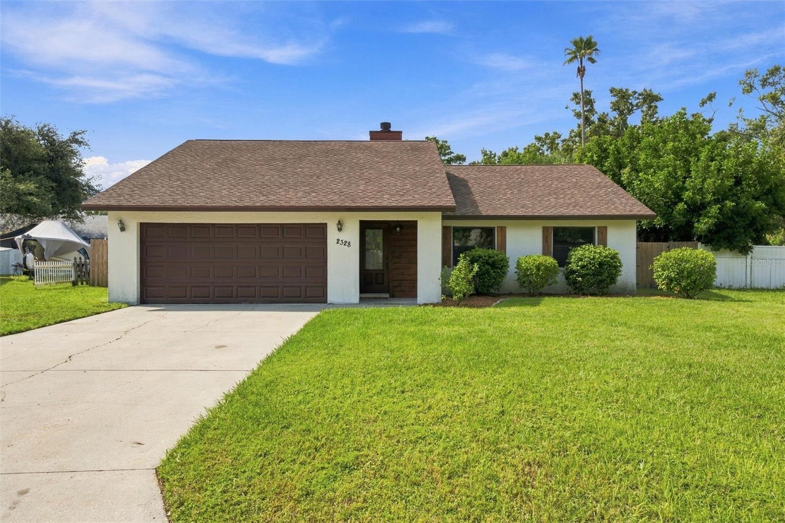 2328 SPRING OAKS CIR Property Photo 1