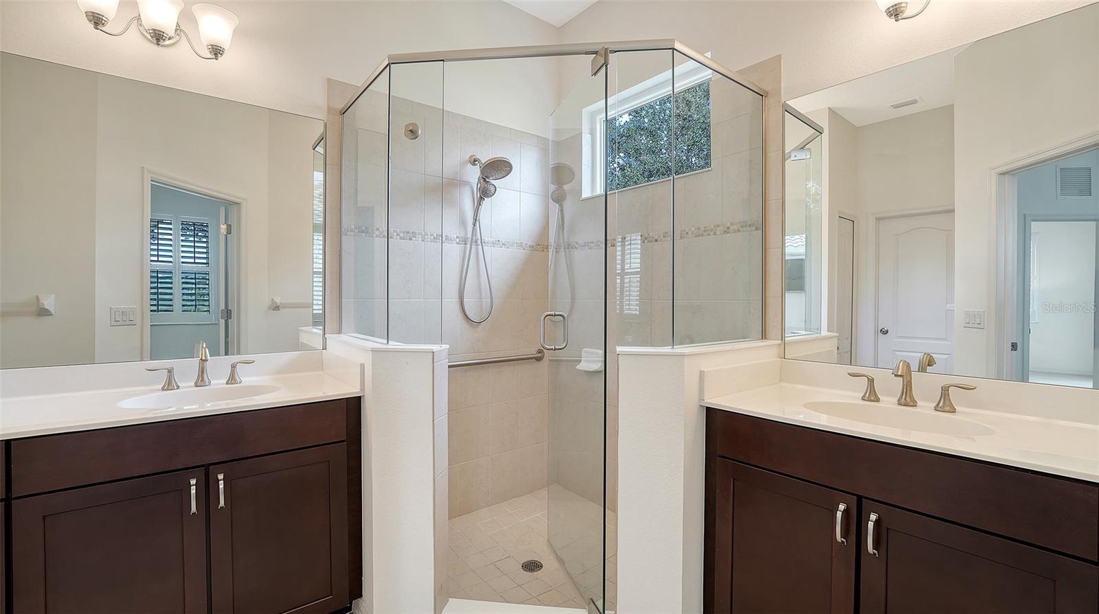 7159 Westhill Ct Property Photo 22