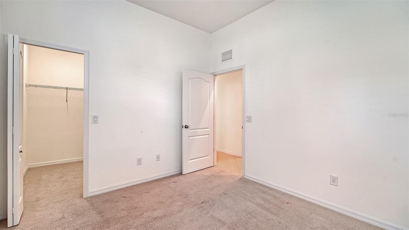 7159 Westhill Ct Property Photo 25