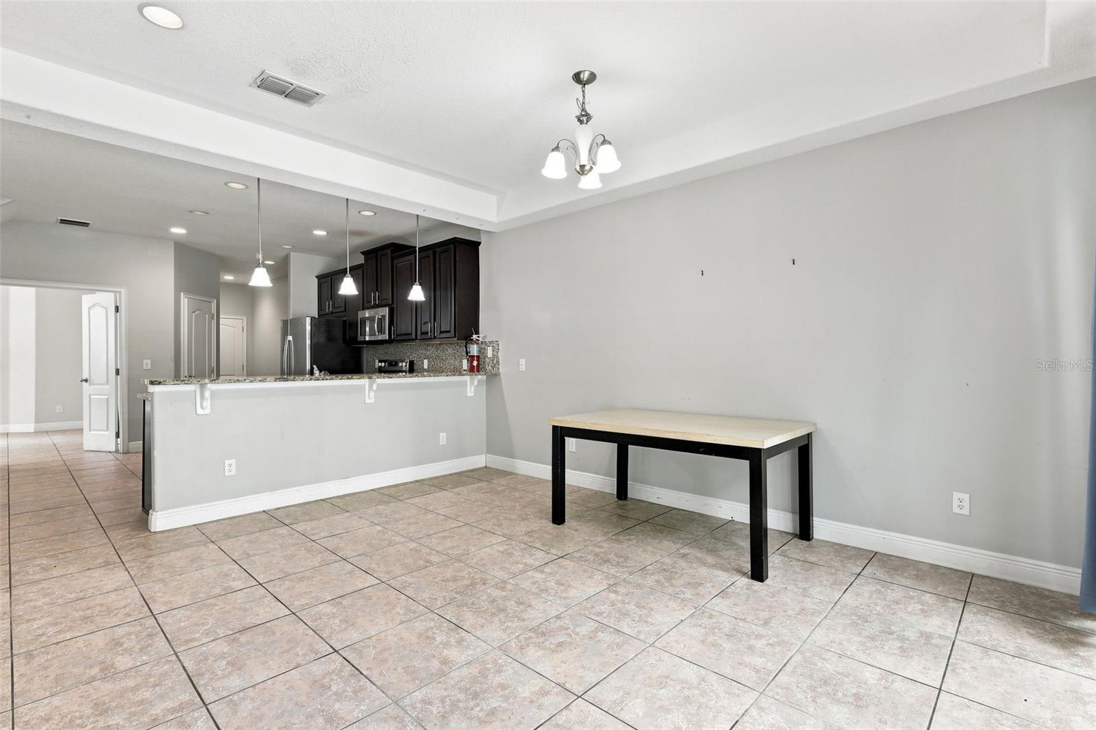8139 Roseville Rd Property Photo 13
