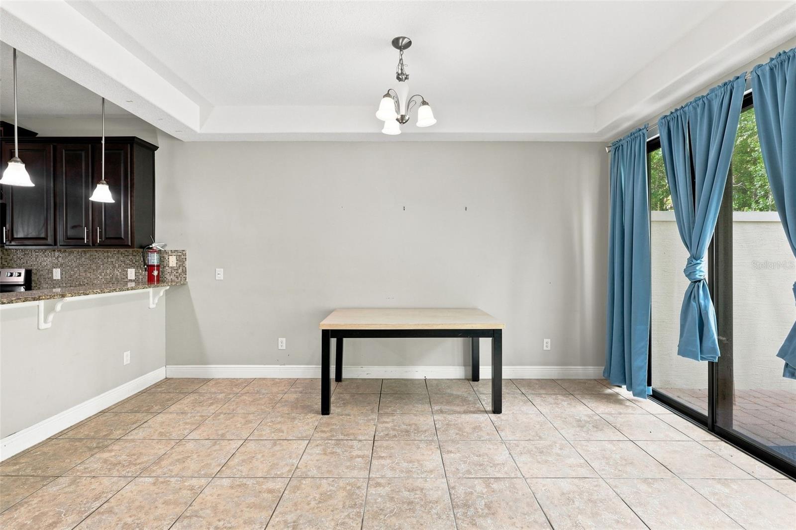 8139 Roseville Rd Property Photo 14