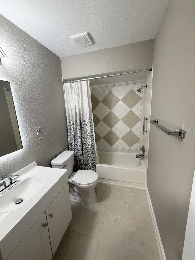 2688 Rae Ct Property Photo 8