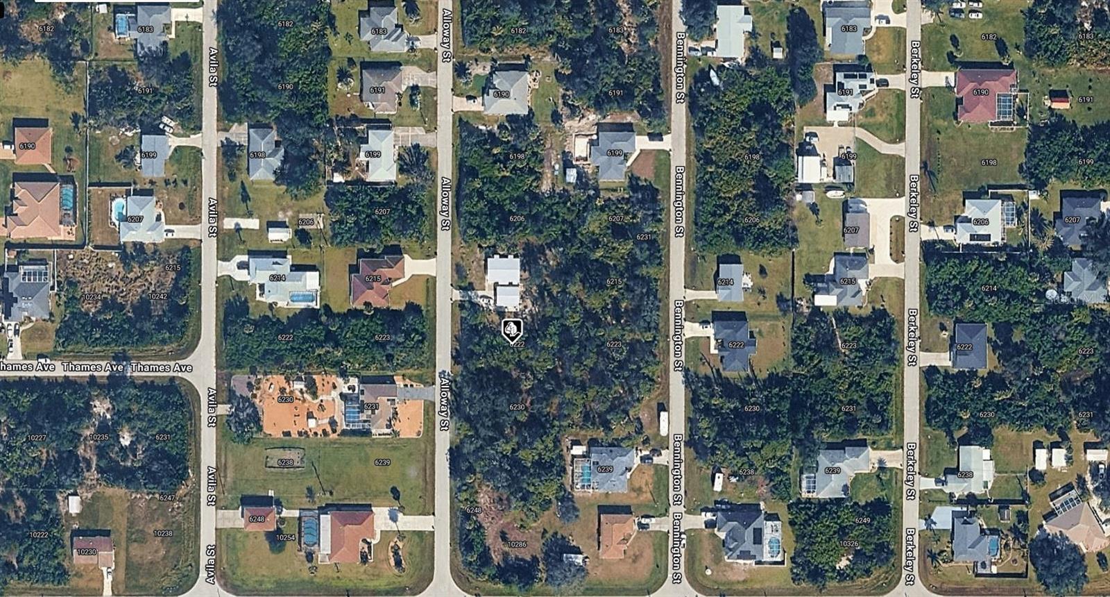 6222 Alloway St Property Photo 2