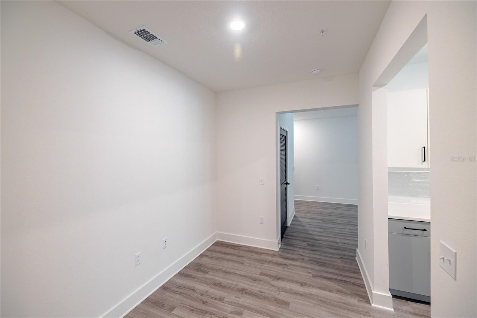 1420 Lakefront Dr #6413 Property Photo 18
