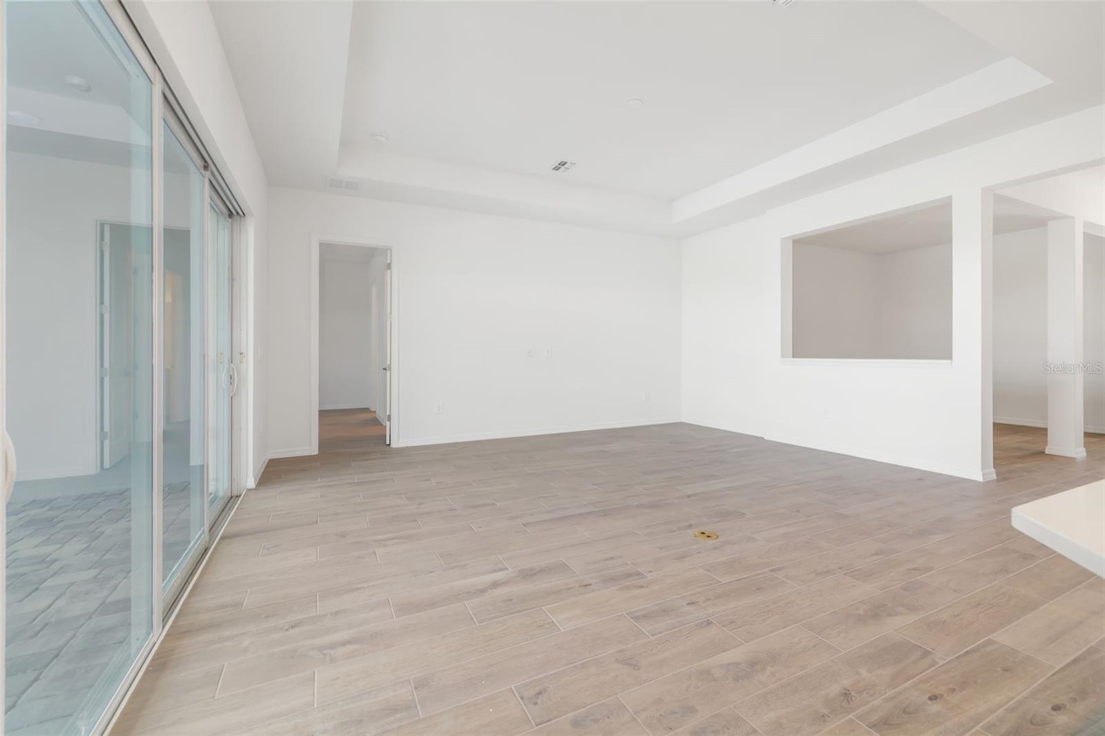 5613 Lightning Whelk Ln Property Photo 14