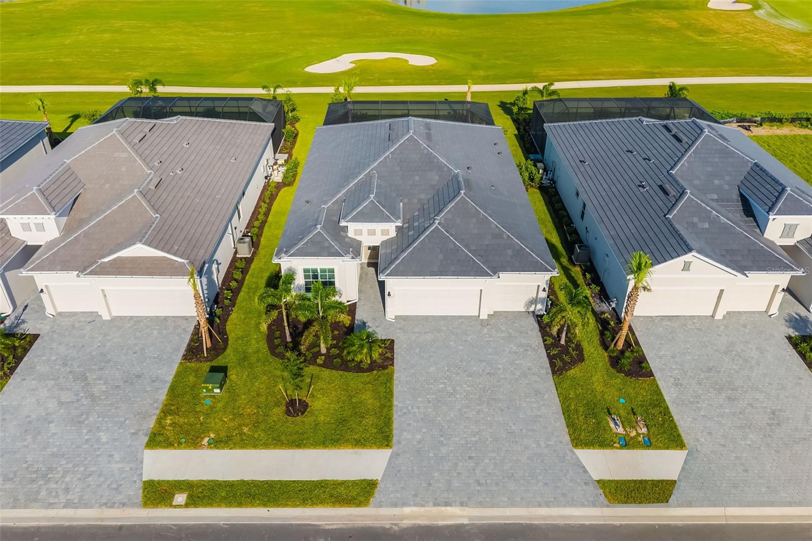 5613 Lightning Whelk Ln Property Photo 39