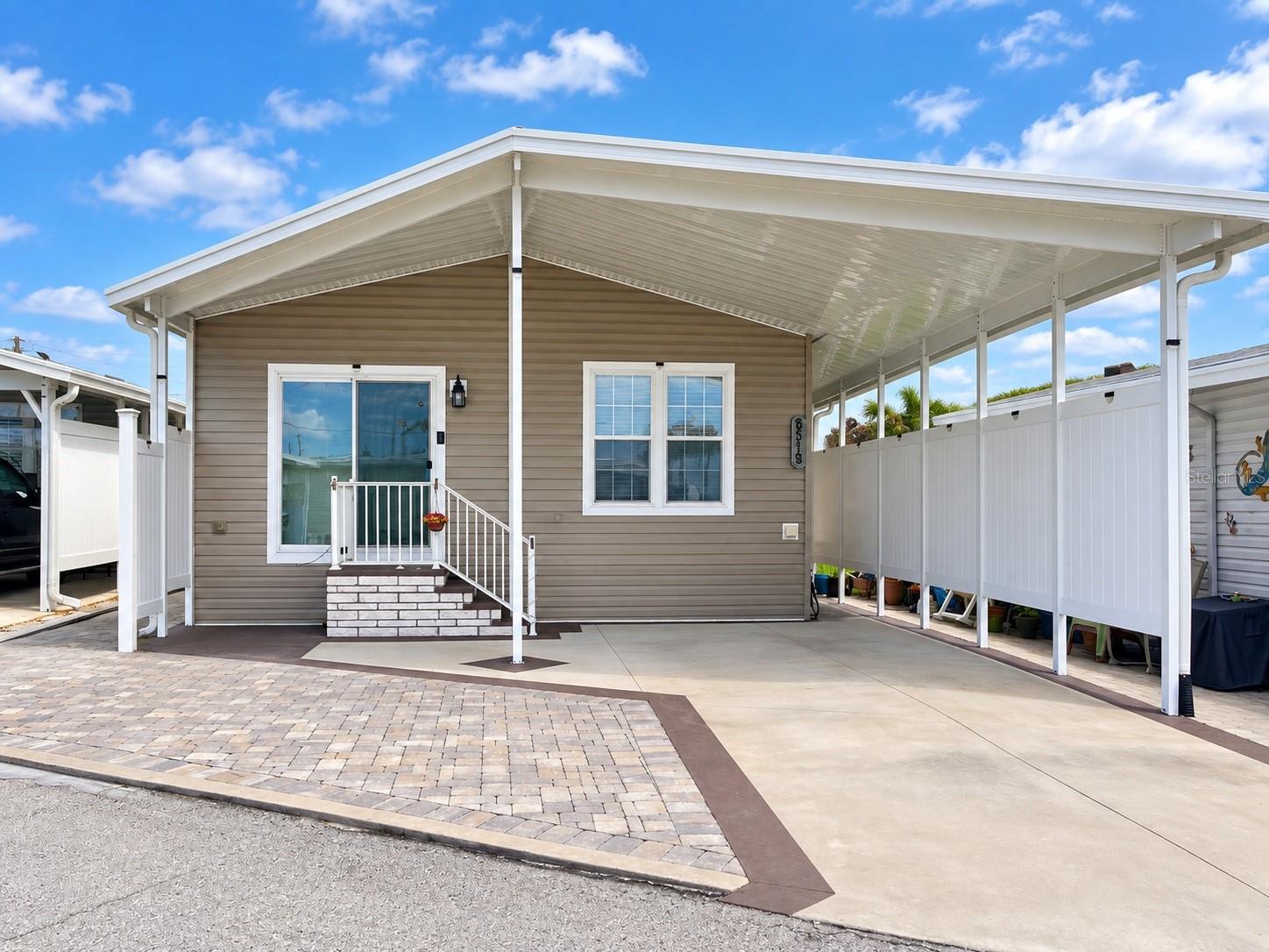 6519 OREGON ST Property Photo 1