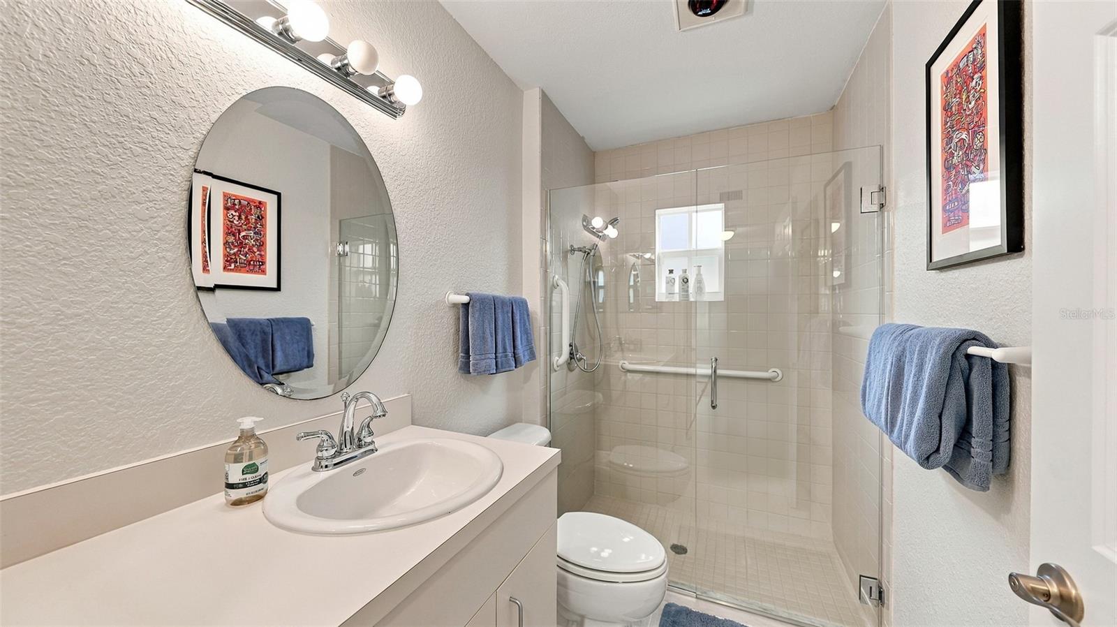 516 Howard Ct Property Photo 16