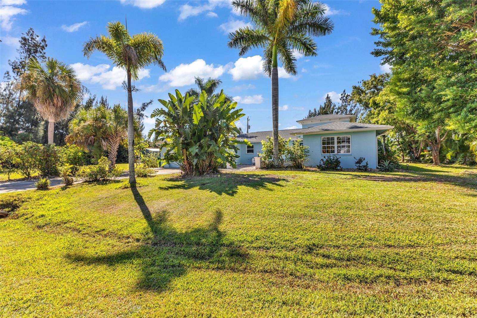 3407 Island View Dr Property Photo 2