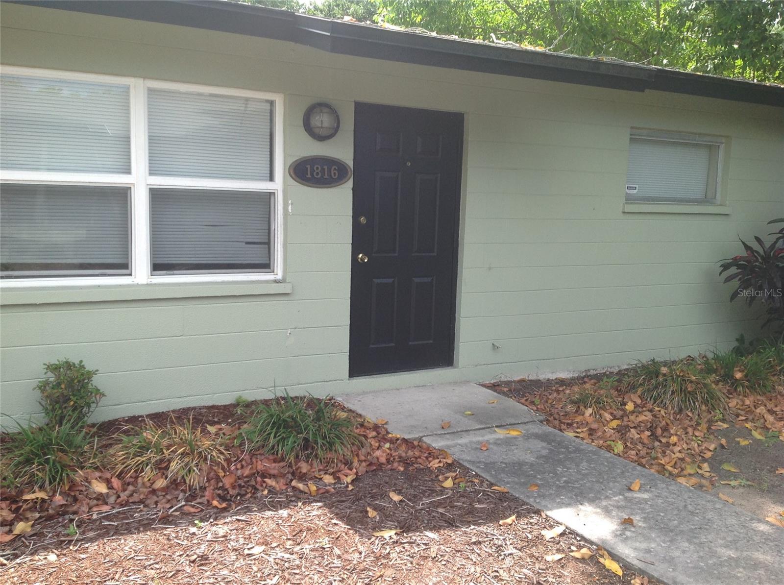 1816 6TH ST Property Photo 1