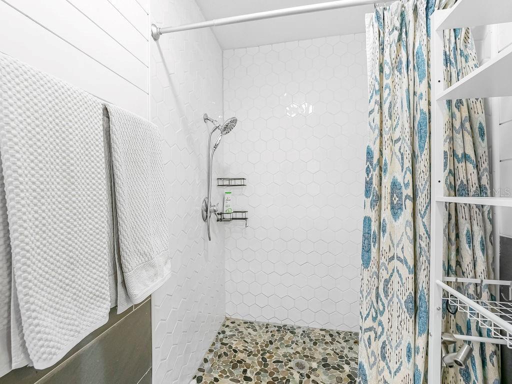 1831 Bayshore Dr Property Photo 29
