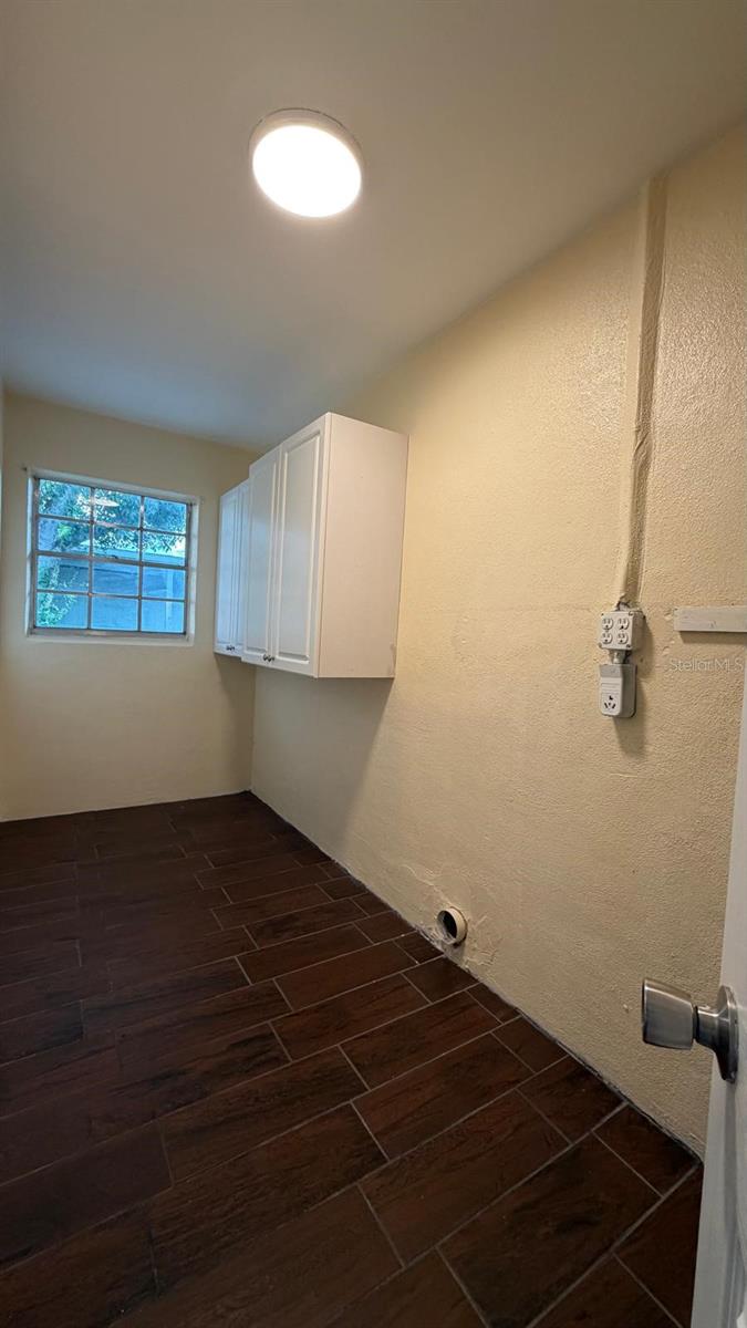 5102 21st St W Property Photo 17