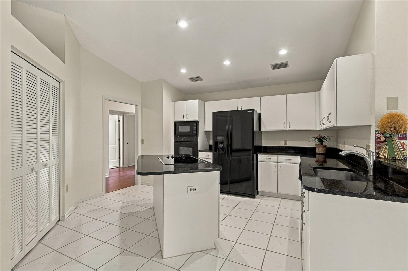 5816 Beaurivage Ave Property Photo 13