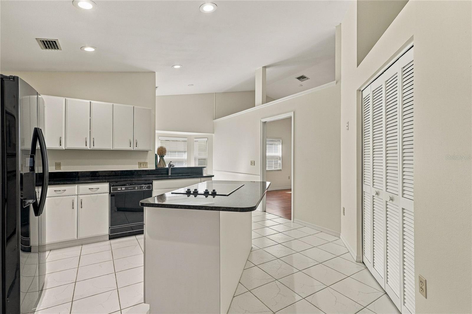 5816 Beaurivage Ave Property Photo 14