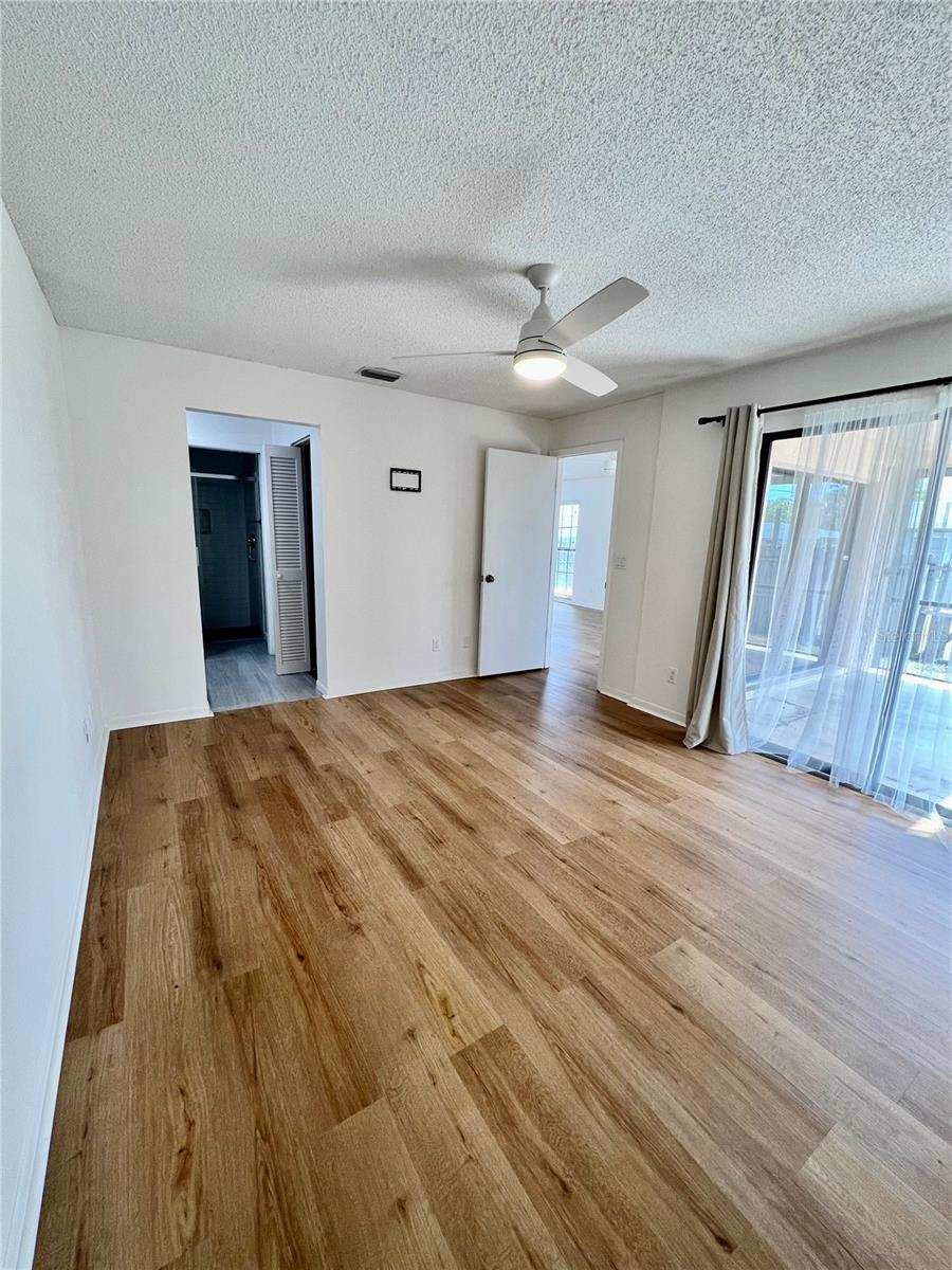 2132 Jo An Dr Property Photo 12
