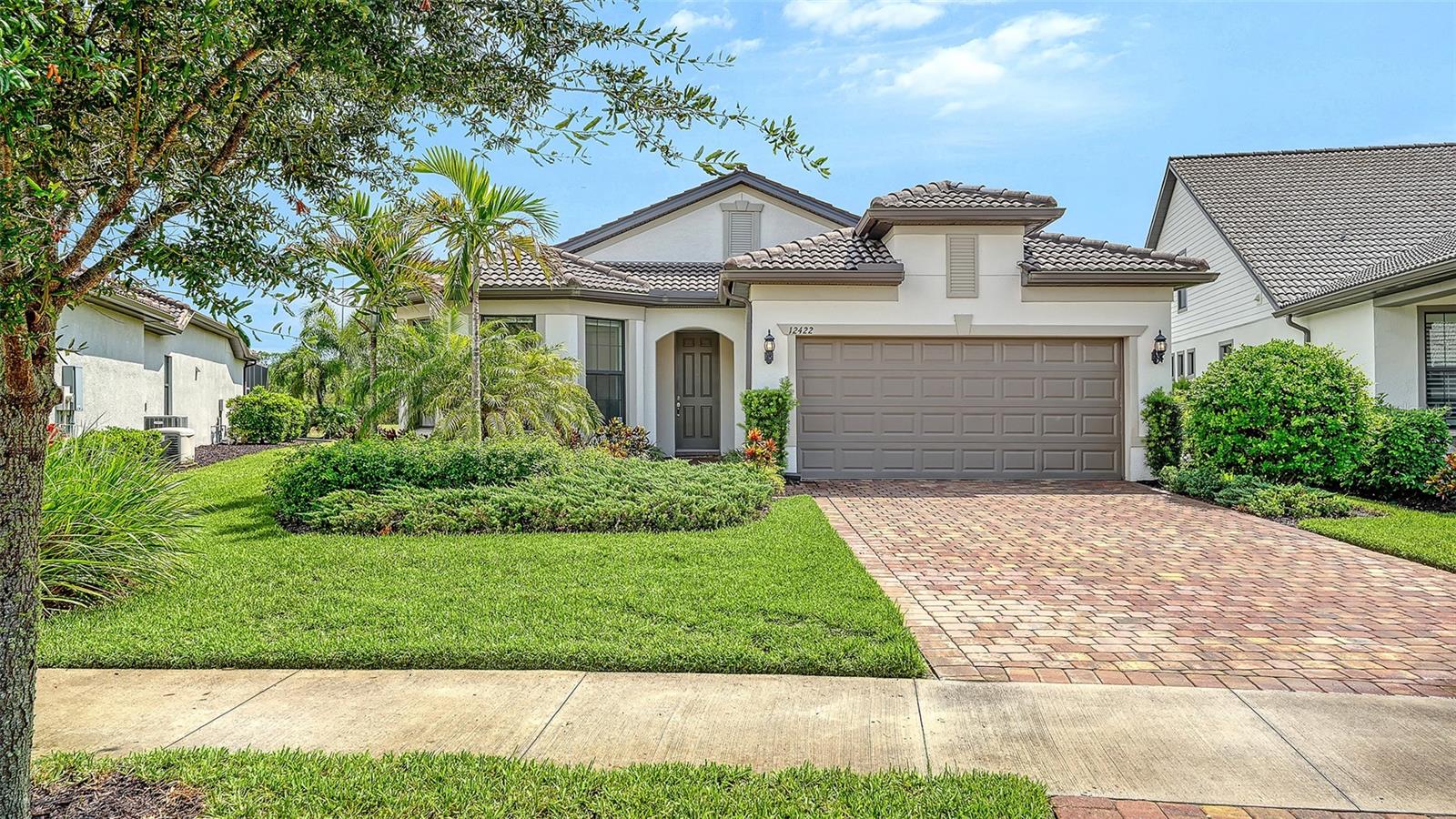 12422 WOOD FERN CT Property Photo 1