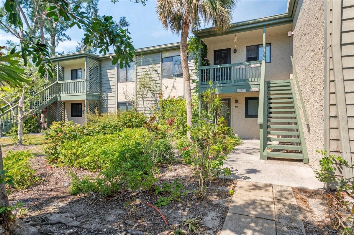 1519 Pelican Point Dr #288 Property Photo 1