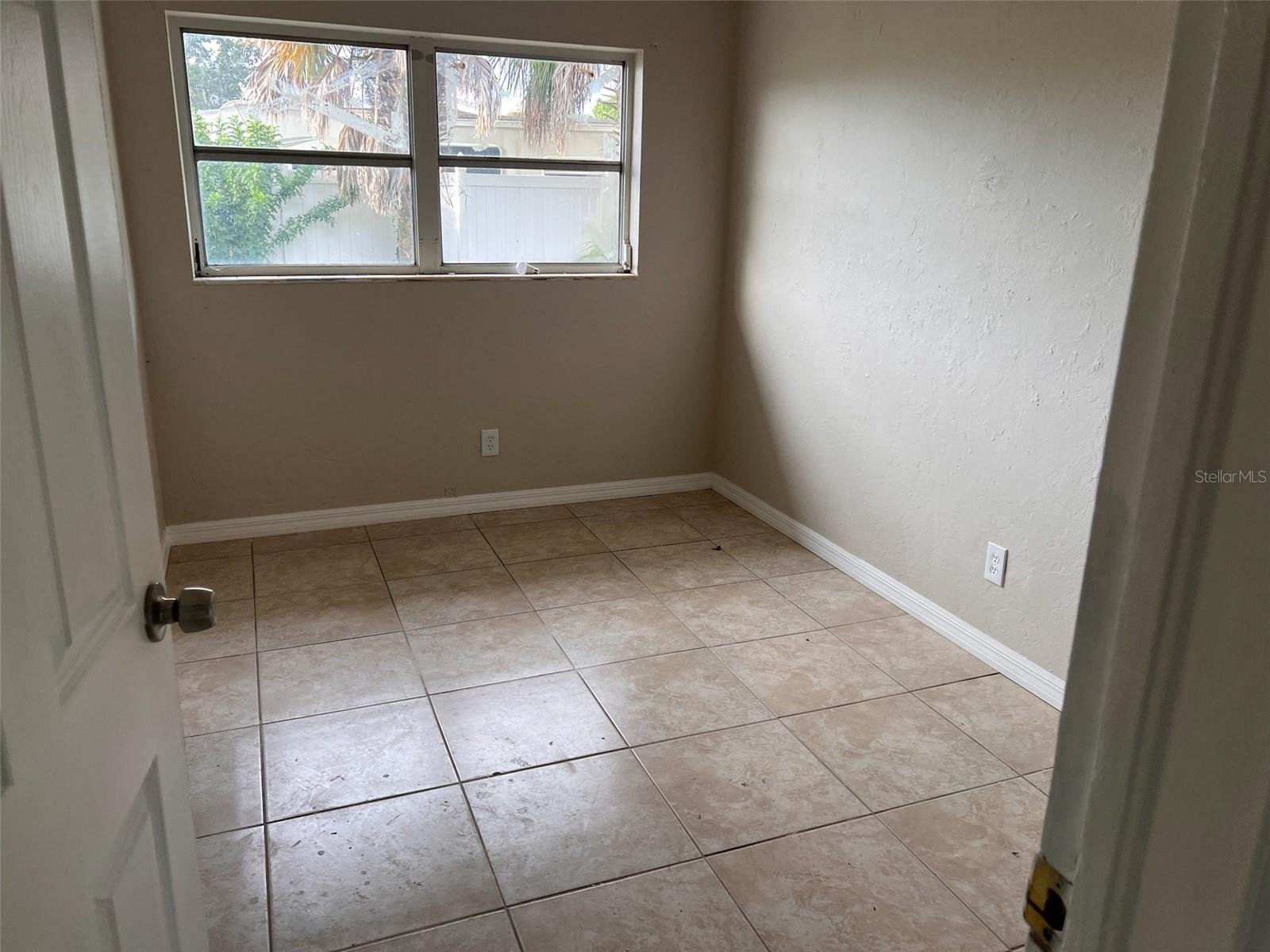 3633 Roxane Blvd Property Photo 6
