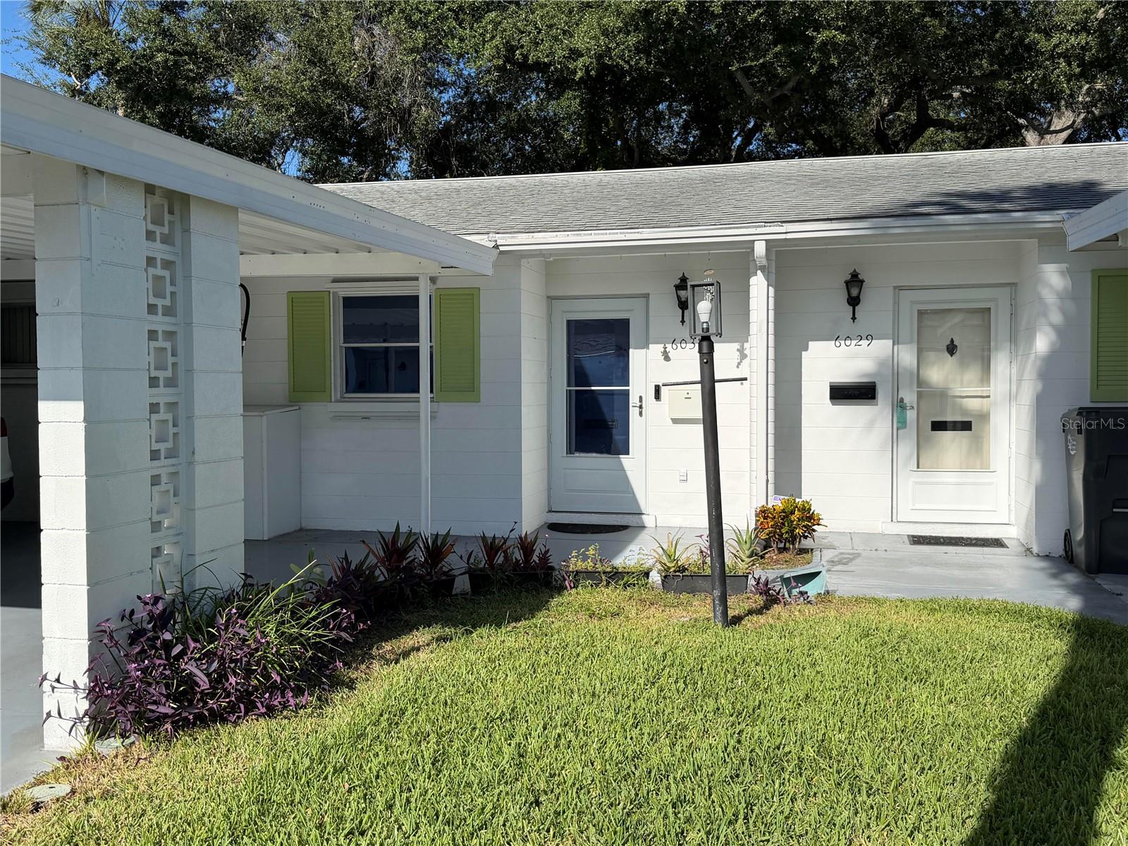 6031 ARLENE WAY Property Photo 1