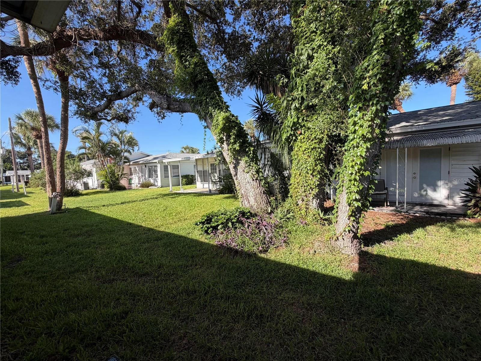 6031 Arlene Way Property Photo 11