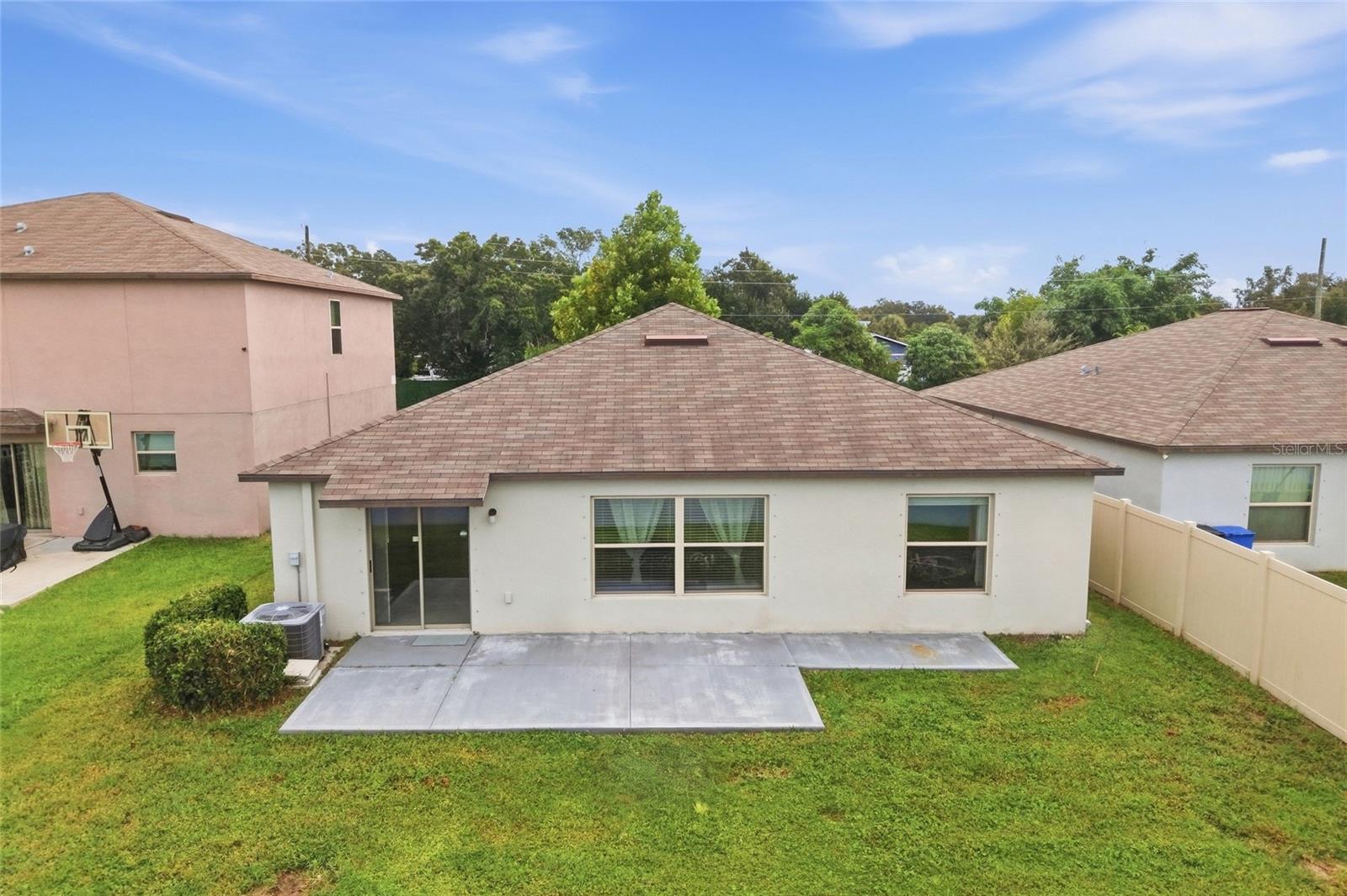 1423 Golden Glow Dr Property Photo 67
