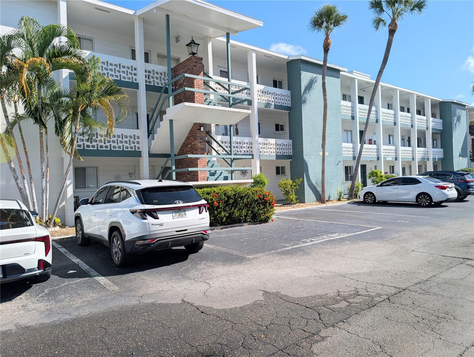 1865 SUNNY DR #G21 Property Photo 1