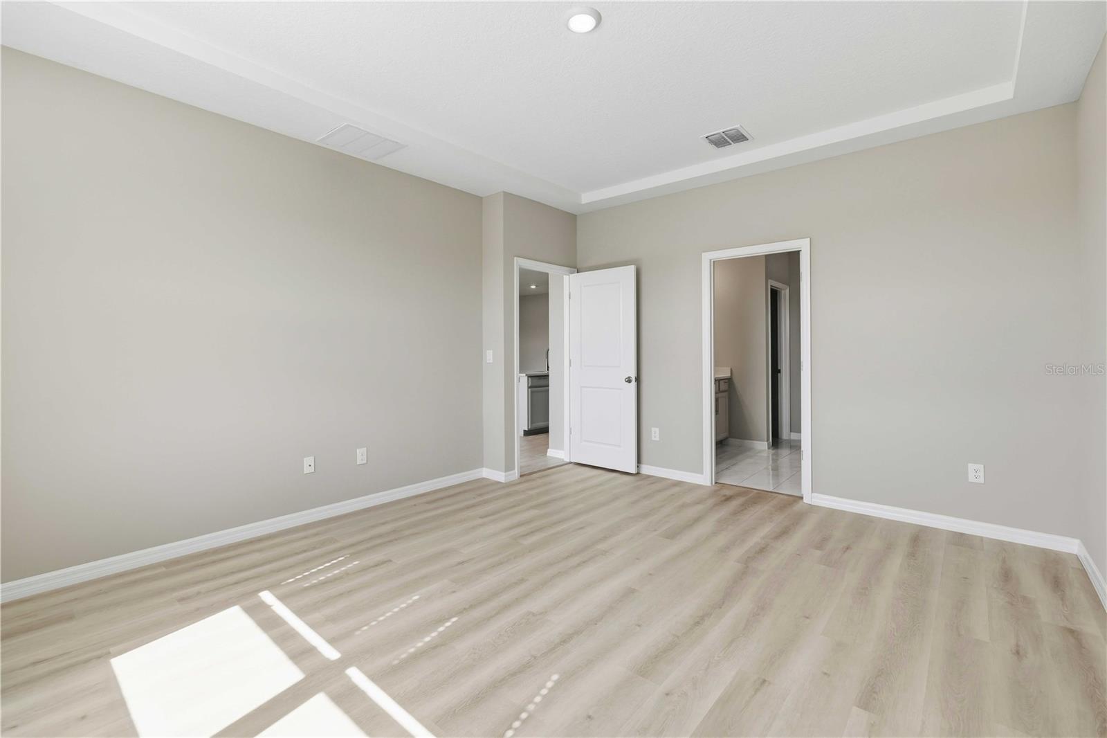 13723 Green Hammock Pl Property Photo 33