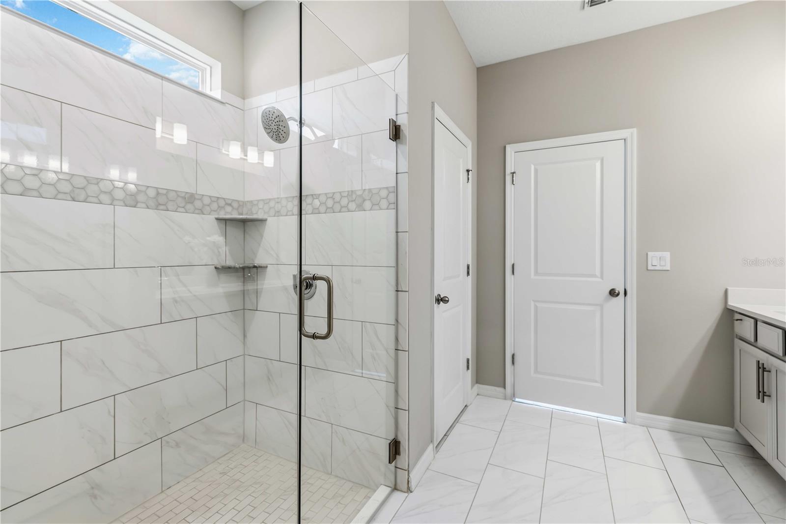 13723 Green Hammock Pl Property Photo 36