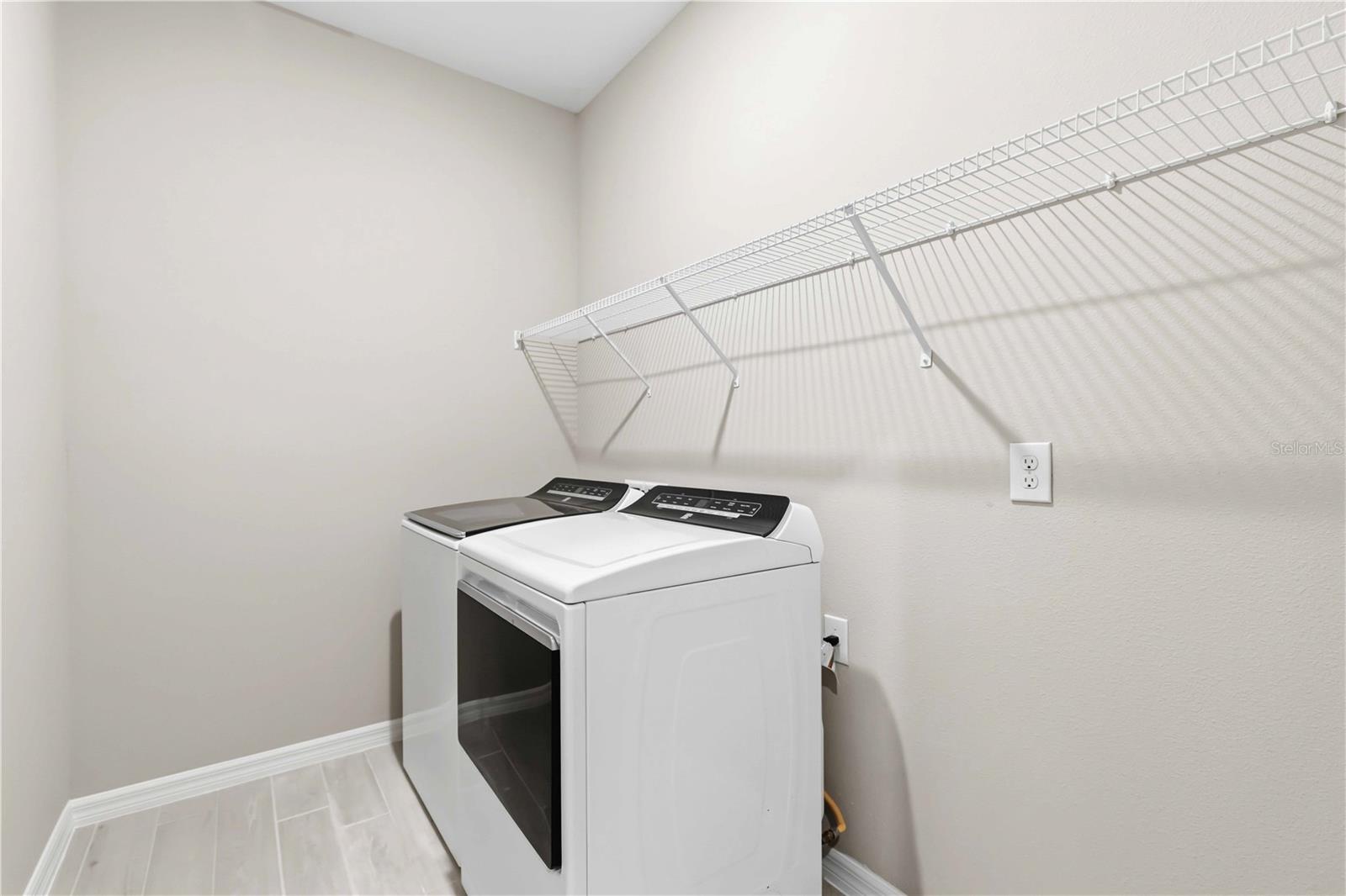 13723 Green Hammock Pl Property Photo 38